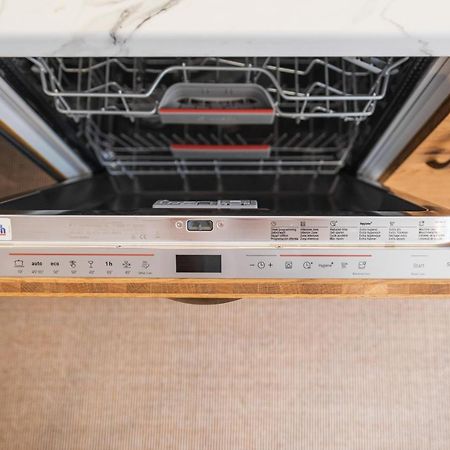 Gehobenes Ambiente In Historischer Wohnung Walting Eksteriør billede